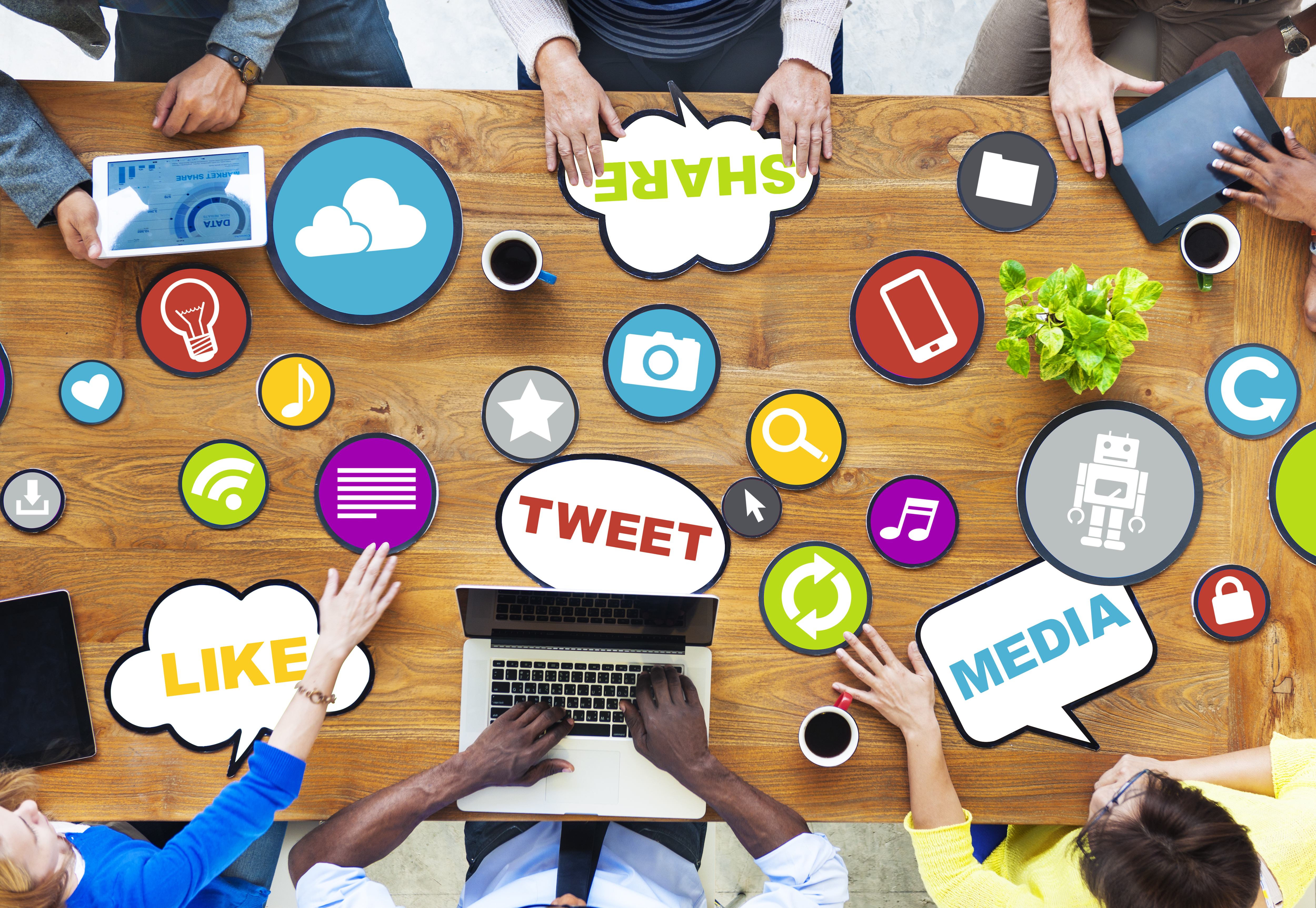 Social media brainstorm meeting